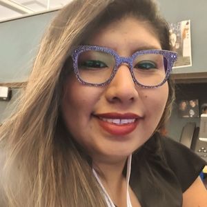 Meet your Posher, Laura